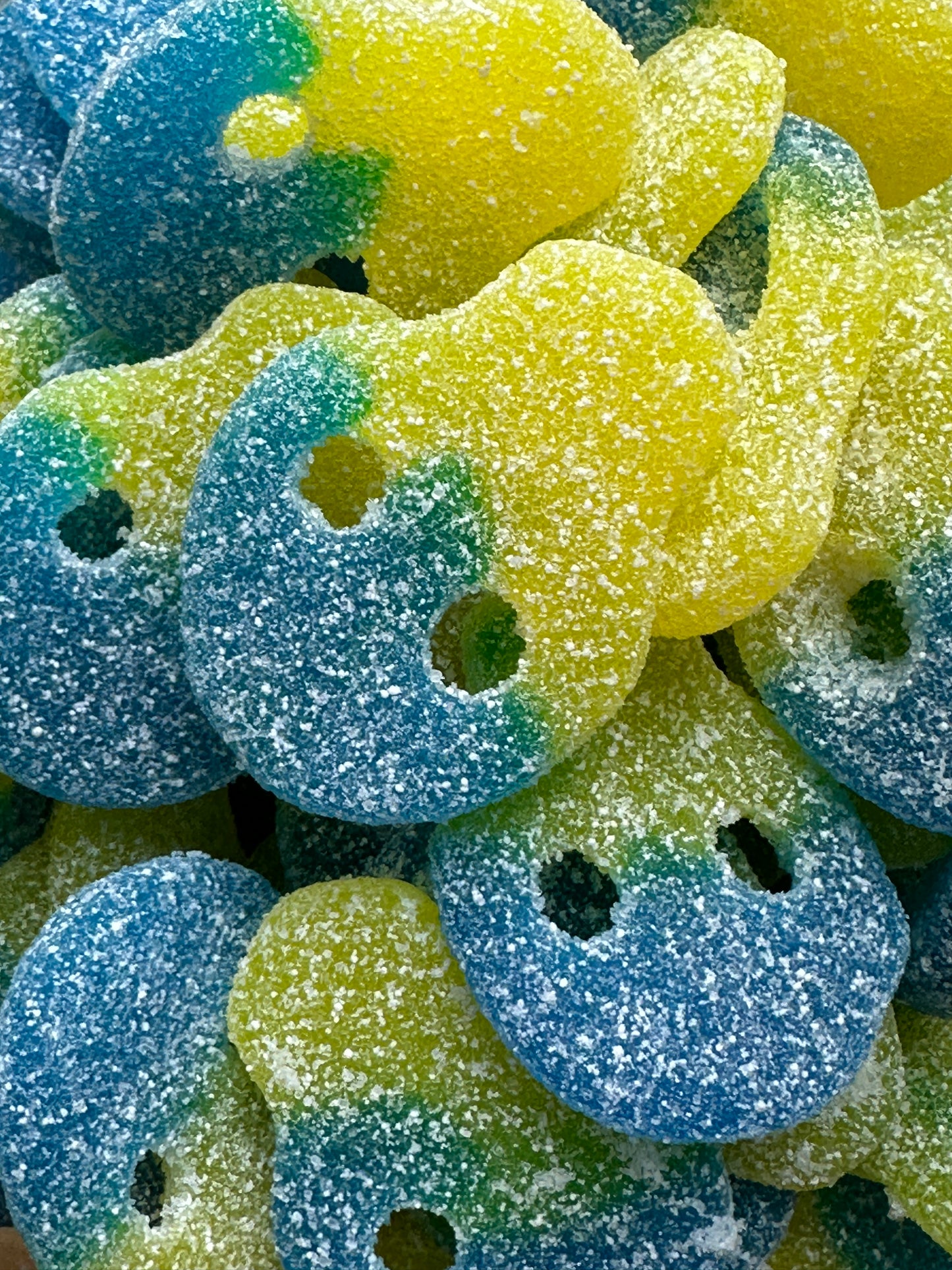 Sour Blueberry Lemon Skulls